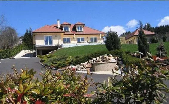 La Chenaz Bed & Breakfast Cernex 3*,  France